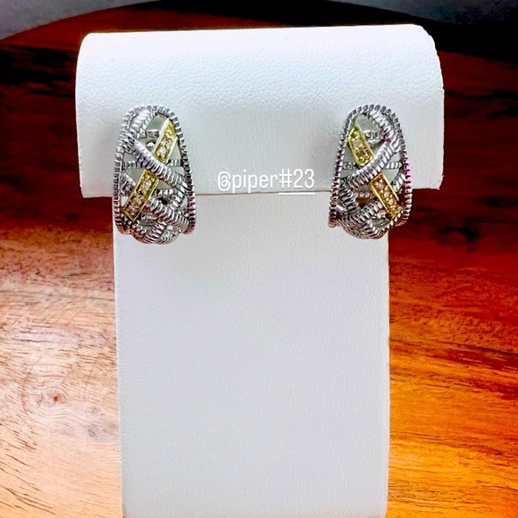 Judith Ripka JR TWO Diamond Estate Basketweave J Hoop Earrings - Picture 10 of 12